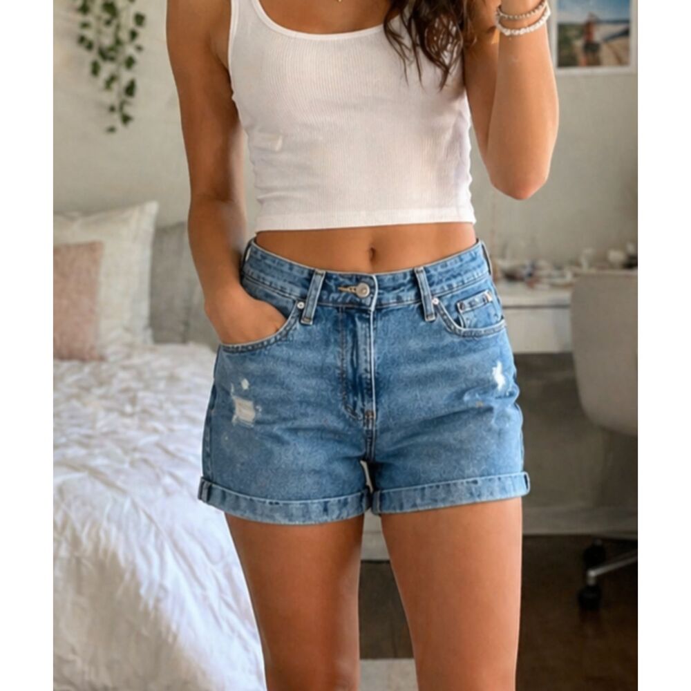 Levi's Denizen Sz 1 Women's Jrs High Rise Mom Shortie Stretch Denim Jean Shorts